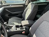 Volkswagen Passat 2,0 PANORAMA,TAŽNÉ,ALLU 19 - náhled 10