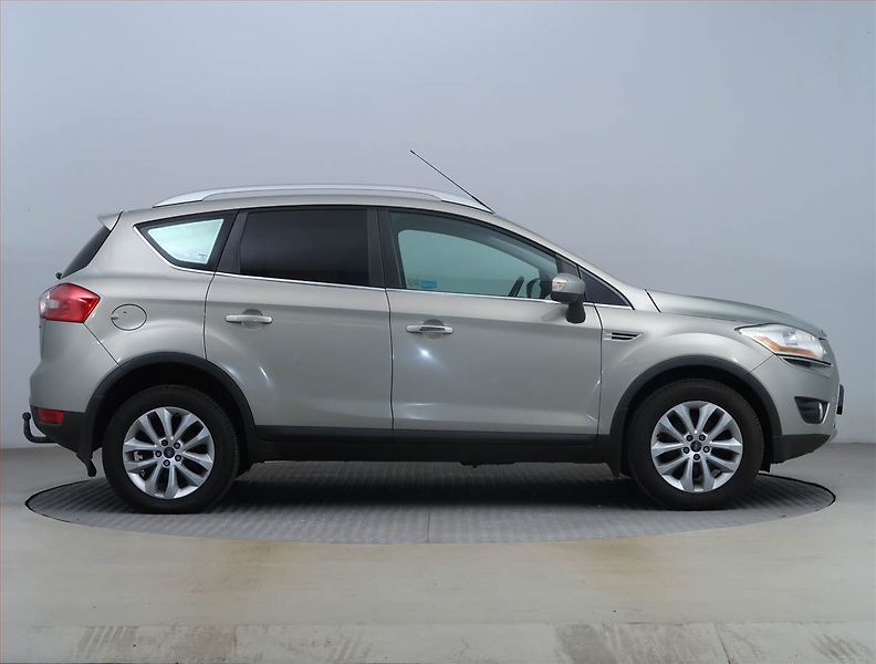 Ford Kuga (2008) 2.0 TDCi, 4X4, po STK, Tažné - fotka 6 z 18