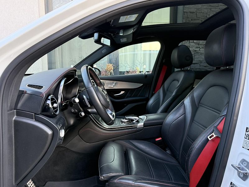 Mercedes-Benz GLC (2018) 43 AMG 4-MATIC 70tKM!! GAR KM! - fotka 6 z 23