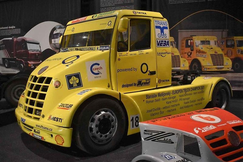 Tatra 162 měla být velmi moderním vozem