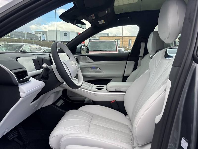 Xpeng G9 (2026) AWD Performance Pro - fotka 13 z 15