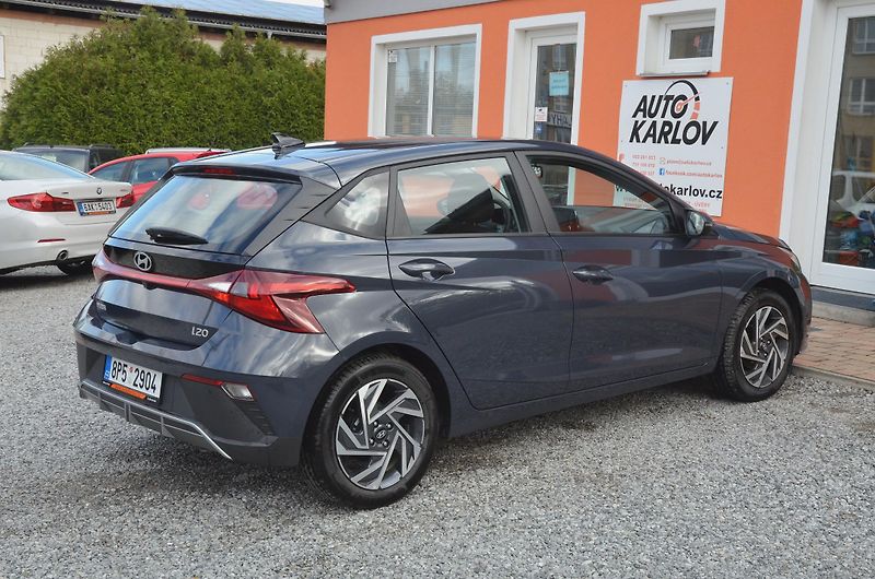 Hyundai i20 (2024) 1.2i 62kW / ČR / 8.000km - fotka 6 z 37