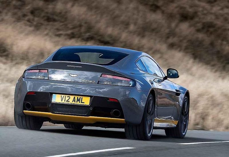 Aston Martin V12 Vantage S.