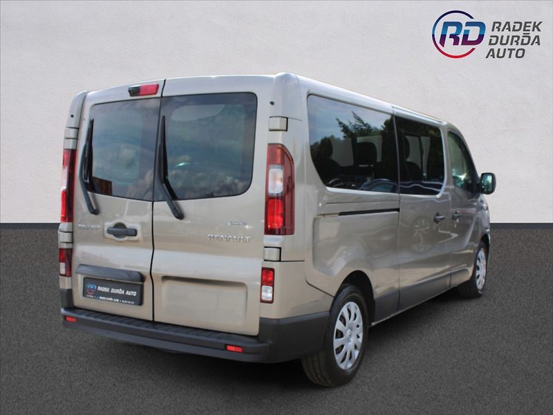 Renault Trafic 1,6 dCi  NOVÉ V ČR, 8 MÍST - fotka 5 z 24