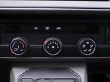 Volkswagen Transporter 2,0 TDI 110kW DSG 9-Míst CZ DP - náhled 22