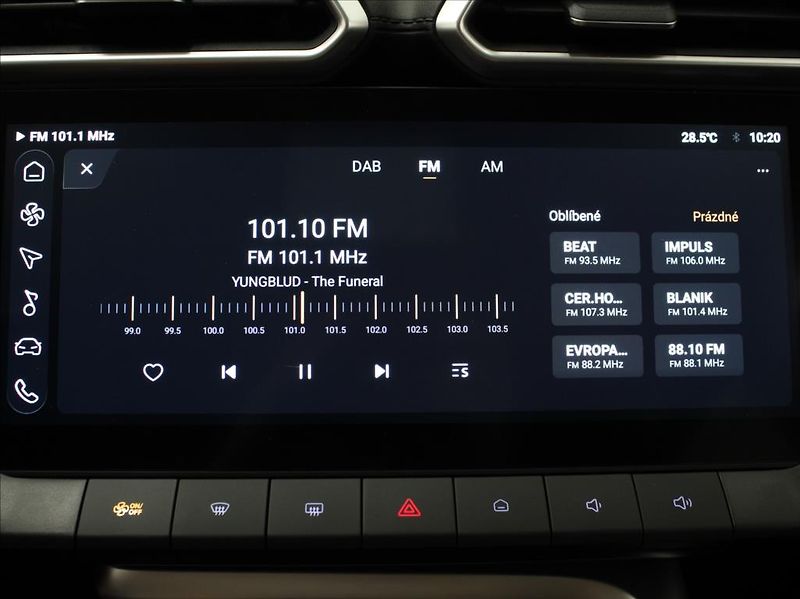 MG ZS 1,5 Hybrid+ Exclusive 32tkm.ČR - fotka 13 z 27