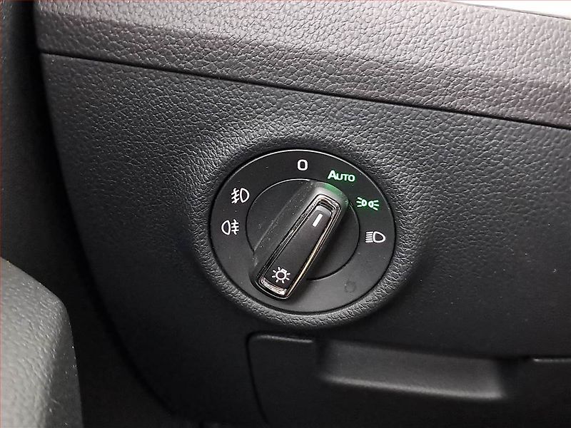 Škoda Superb (2019) 2.0 TDI, Automat, Navi - fotka 19 z 24