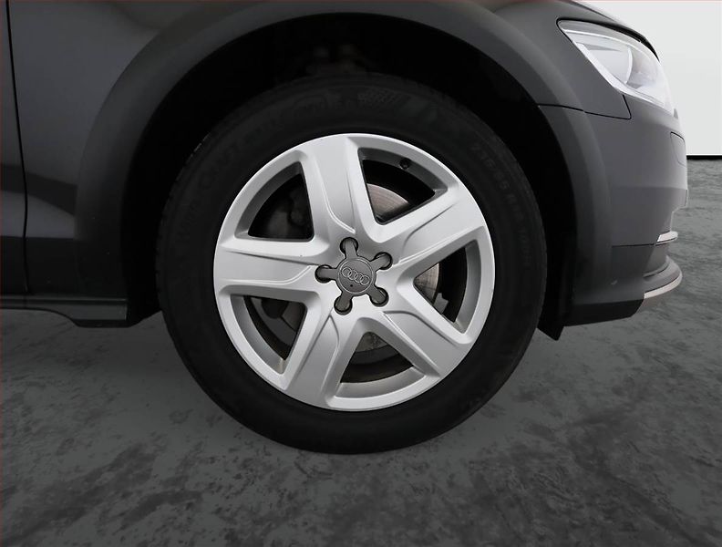 Audi A6 Allroad (2012) 3.0 TDI, 4X4, Automat, Kůže - fotka 20 z 20