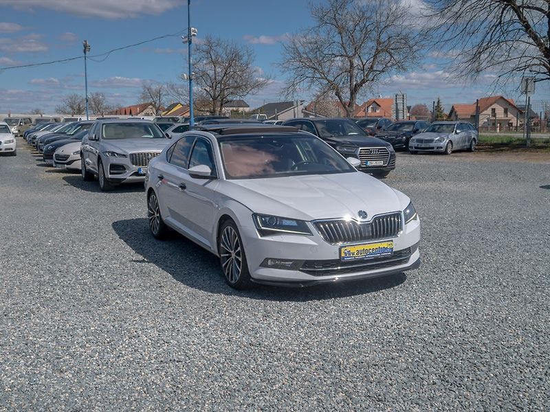 Škoda Superb (2017) 12/17 ČR 2.0TDI–LAURIN KLEMENT - fotka 3 z 58