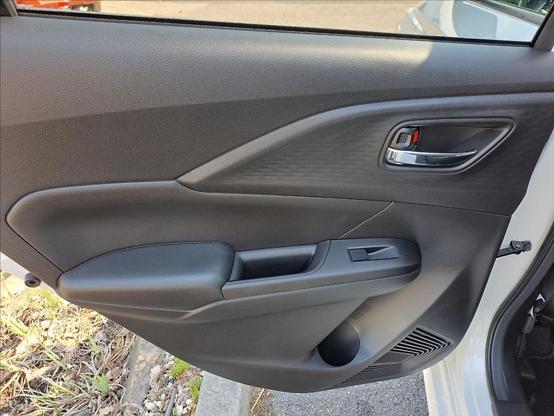 Suzuki Swift (2026) 1,2 PREMIUM HYBRID - fotka 17 z 19