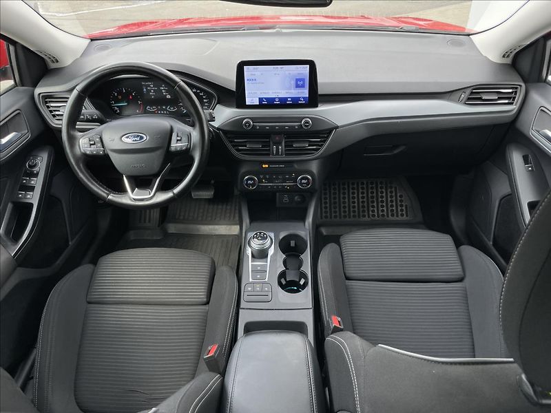 Ford Focus 1,5 Ecoblue AT8 Titanium Style - fotka 6 z 23