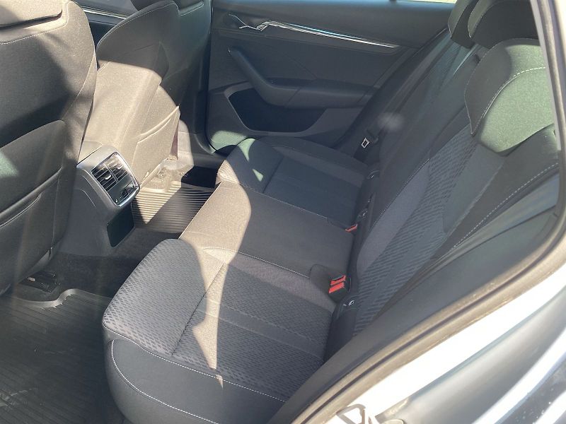 Škoda Octavia (2022) Combi 2.0 TDI DSG Style - fotka 9 z 35