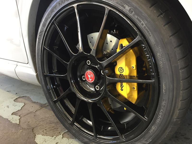Abarth Punto Evo (2014) 1,4 Turbo 180k - fotka 21 z 23
