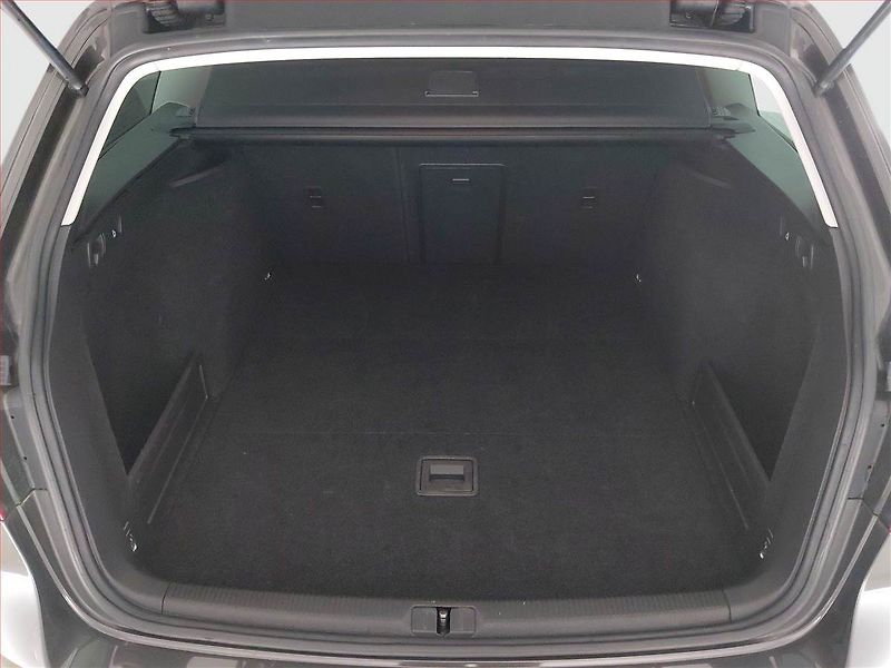 Volkswagen Passat (2014) 1.4 TSI, Navi, Tempomat - fotka 14 z 21