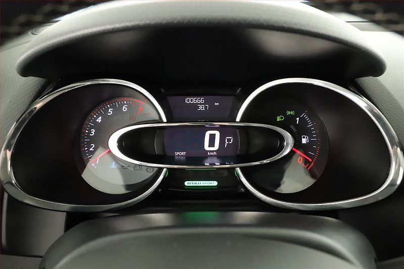 Renault Clio (2013) 1.2 TCe, Automat, Tempomat - fotka 9 z 17