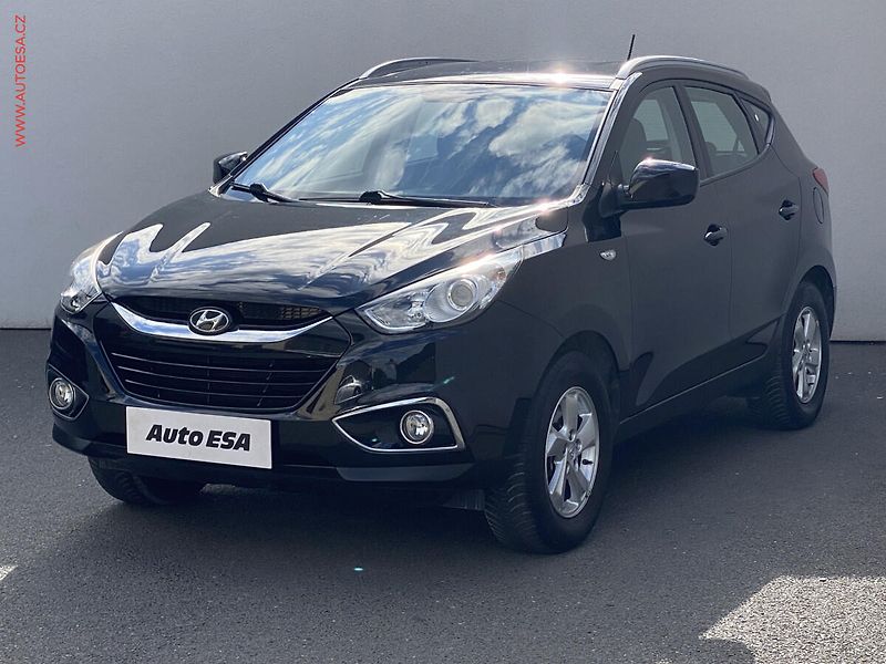 Hyundai ix35 (2013) 1.6 GDi, AC, TZ - fotka 3 z 16