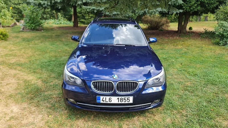 BMW Řada 5 (2009) 525XD,E61,FACELIFT,145kW,MANUÁ - fotka 2 z 32