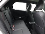 Lexus LBX 1.5 HEV 67 kW Emotion CZ DPH - náhled 13