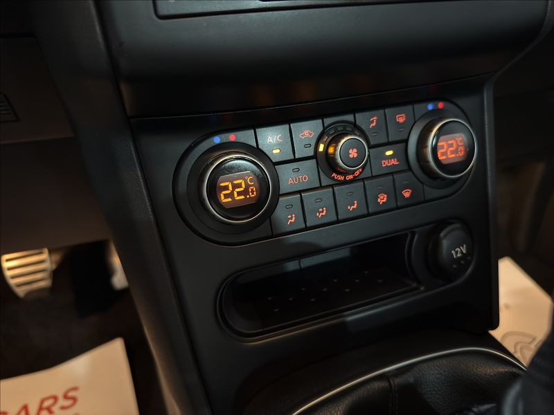 Nissan Qashqai 2,0   dCi PANO XENON KŮŽE NAVI - fotka 15 z 45