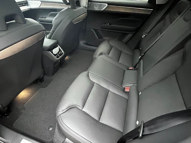 Volvo ES90 Ultra Single Motor Extended Ra - fotka 22 z 30