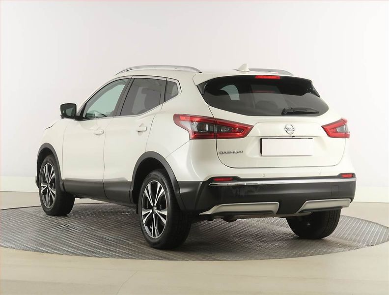 Nissan Qashqai (2017) 1.6 DIG-T, Serv.kniha, Navi - fotka 4 z 22