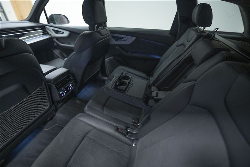 Audi Q7 3,0 TDI QUATTRO S-LINE 1. MAJ - fotka 17 z 51