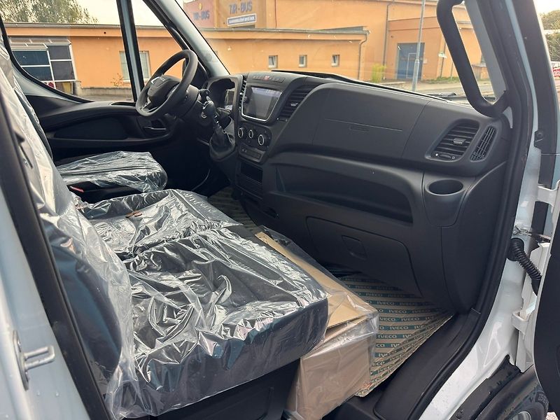 Iveco Daily (2026) 35S14 V L2H2 NOVÉ - fotka 24 z 49