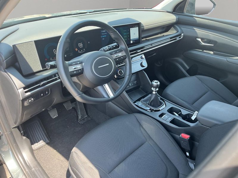 Hyundai Tucson (2025) SMART 1.6T-GDi 117kW, ČR, 1.ma - fotka 22 z 25