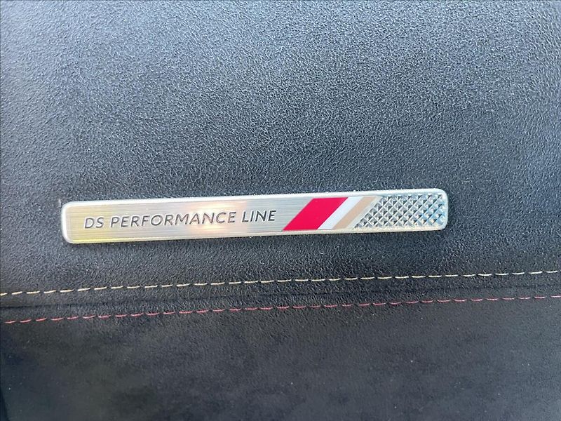 DS Automobiles DS7 Crossback 2,0 BHDi 130kw Grand Chic - fotka 26 z 41