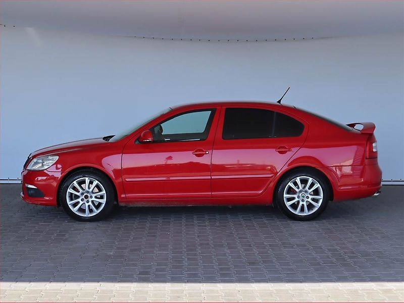 Škoda Octavia (2011) RS 2.0 TDI, Automat - fotka 3 z 20