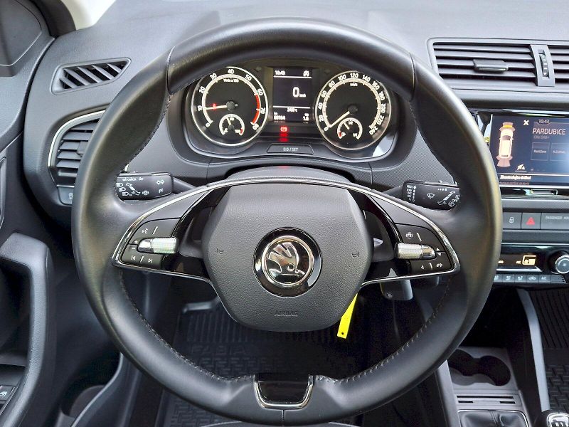 Škoda Fabia (2022) Combi Ambition 1,0TSi 70kW - fotka 15 z 31
