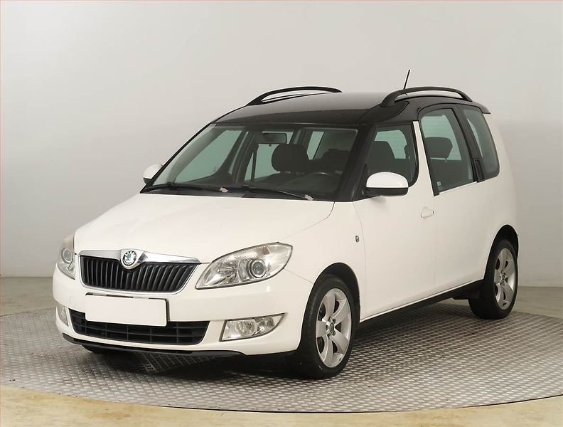 Škoda Roomster (2011) 1.6 TDI, po STK, jezdí dobře - fotka 2 z 17