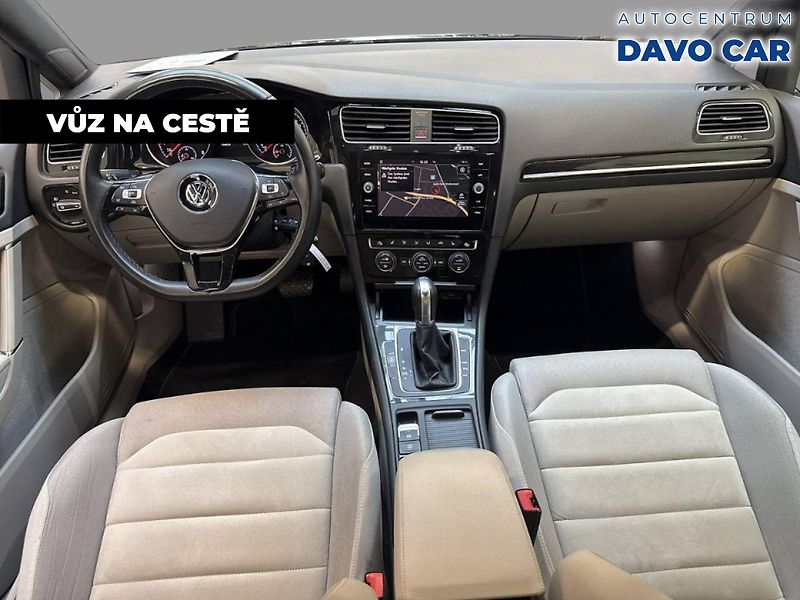 Volkswagen Golf 1,4 TSI 92kW DSG Highline - fotka 3 z 12