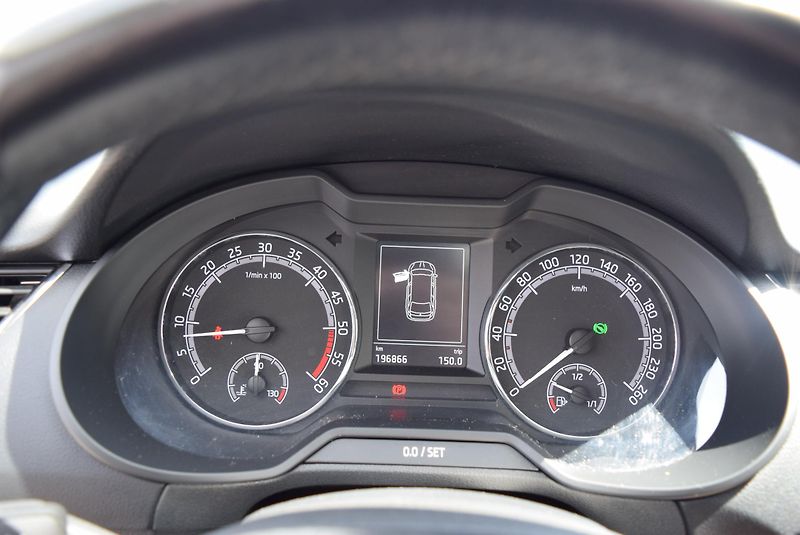 Škoda Octavia (2018) 1.6TDI 85kw DSG AMBITION APP  - fotka 31 z 42