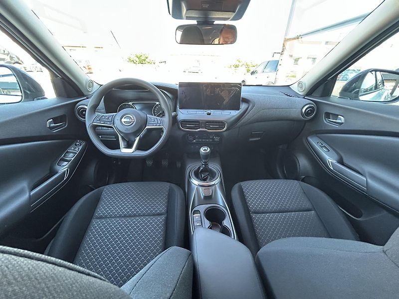 Nissan Juke (2025) 1.0 DIG-T 84kw 6 MT Acenta  - fotka 6 z 9