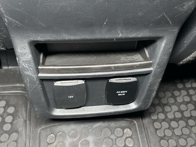 Ford Galaxy MPV - fotka 22 z 29