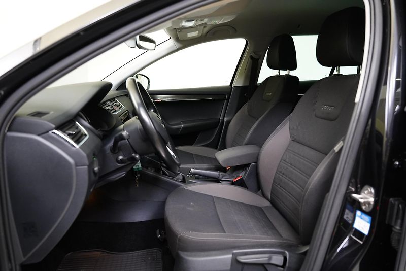 Škoda Octavia - fotka 11 z 27