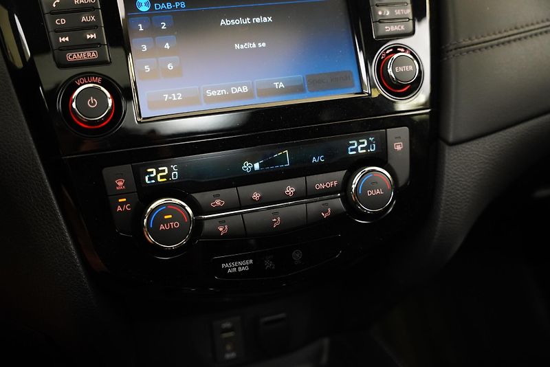 Nissan X-Trail - fotka 21 z 27
