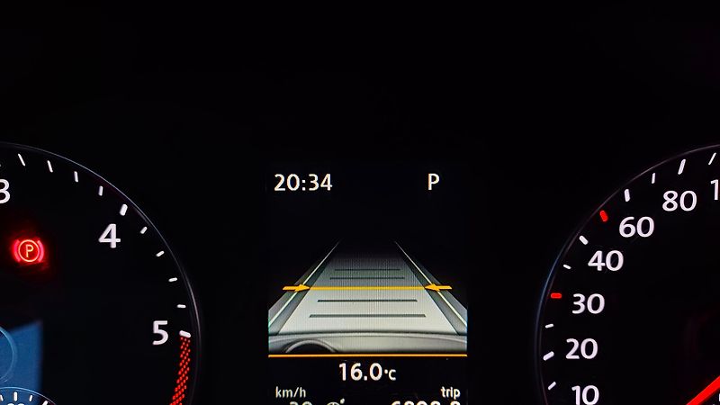Volkswagen Sharan (2019) TDI 130kW 4Motion 7.míst-DPH - fotka 34 z 50