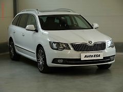Škoda Superb (2014) 2.0 TDi 4x4, ČR, Elegance - fotografie inzerátu