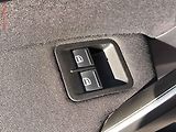 Volkswagen Caddy (2015) 2.0TDi MAXi 7míst - náhled 17