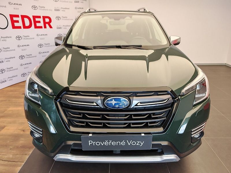 Subaru Forester 2.0 benzin - fotka 2 z 48