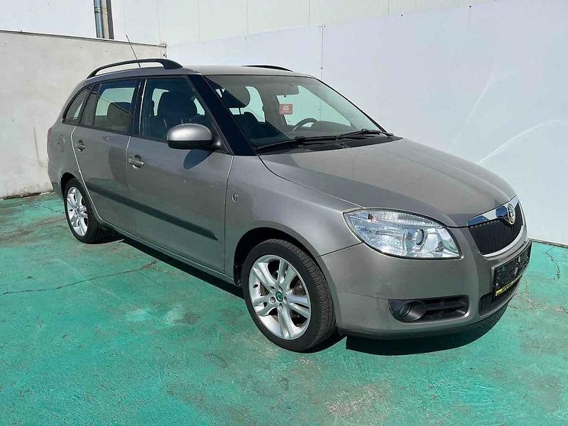 Škoda Fabia 1.4 16V Combi Elegance.
