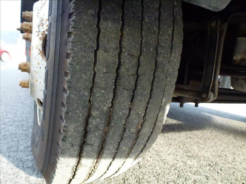 Mercedes-Benz 814 Hydraulická ruka plošina - fotka 35 z 50