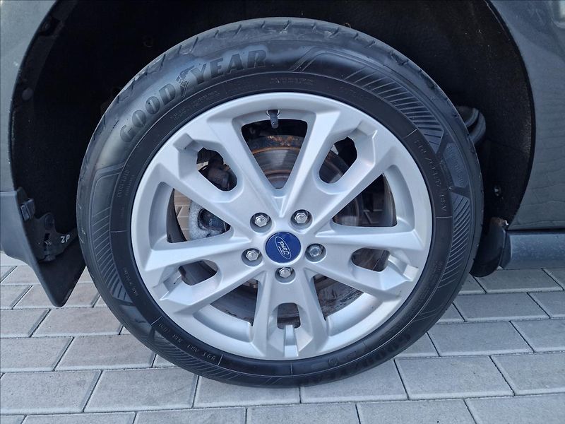 Ford Tourneo Connect 1.5TDCi 88kW L2, Titanium, ČR - fotka 45 z 50