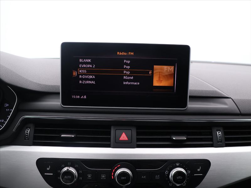 Audi S5 3,0 TFSi 260kW TipTronic 4X4 - fotka 16 z 26