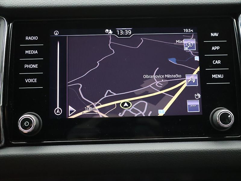 Škoda Kodiaq 2,0 TDI 4x4 DSG Style Plus DPH - fotka 26 z 39
