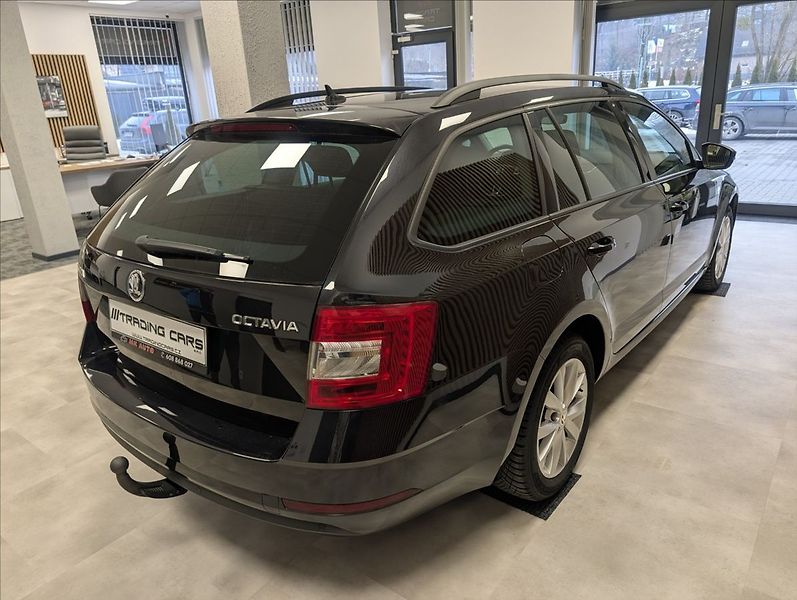 Škoda Octavia TSI, 110KW - fotka 7 z 27