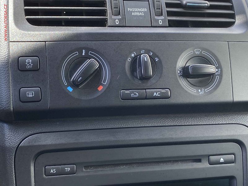 Škoda Roomster (2013) 1.2 TSI, Ambition, TZ - fotka 13 z 19