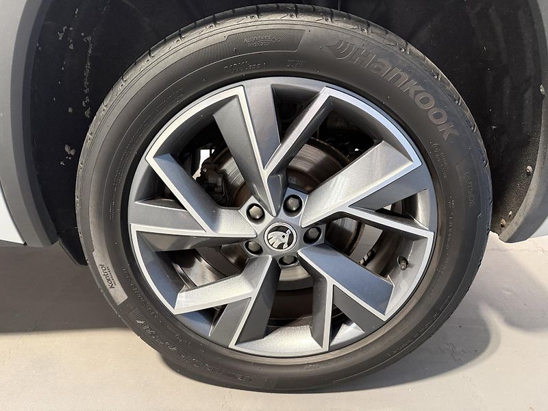 Škoda Kodiaq 2.0 TDI 147 kW Sportline 4x4 D - fotka 15 z 15